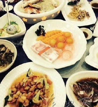 婚庆吃瓜最新事件爆料图片,最新事件爆料图片揭秘幕后真相  第2张